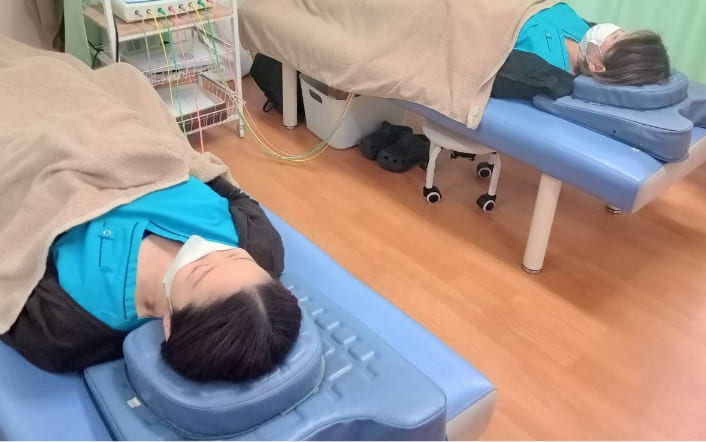 1度に2人同時施術が可能
